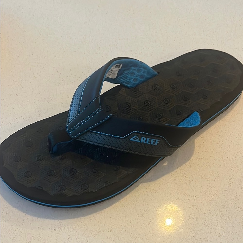 Reef Black and Blue Comfort Sandals